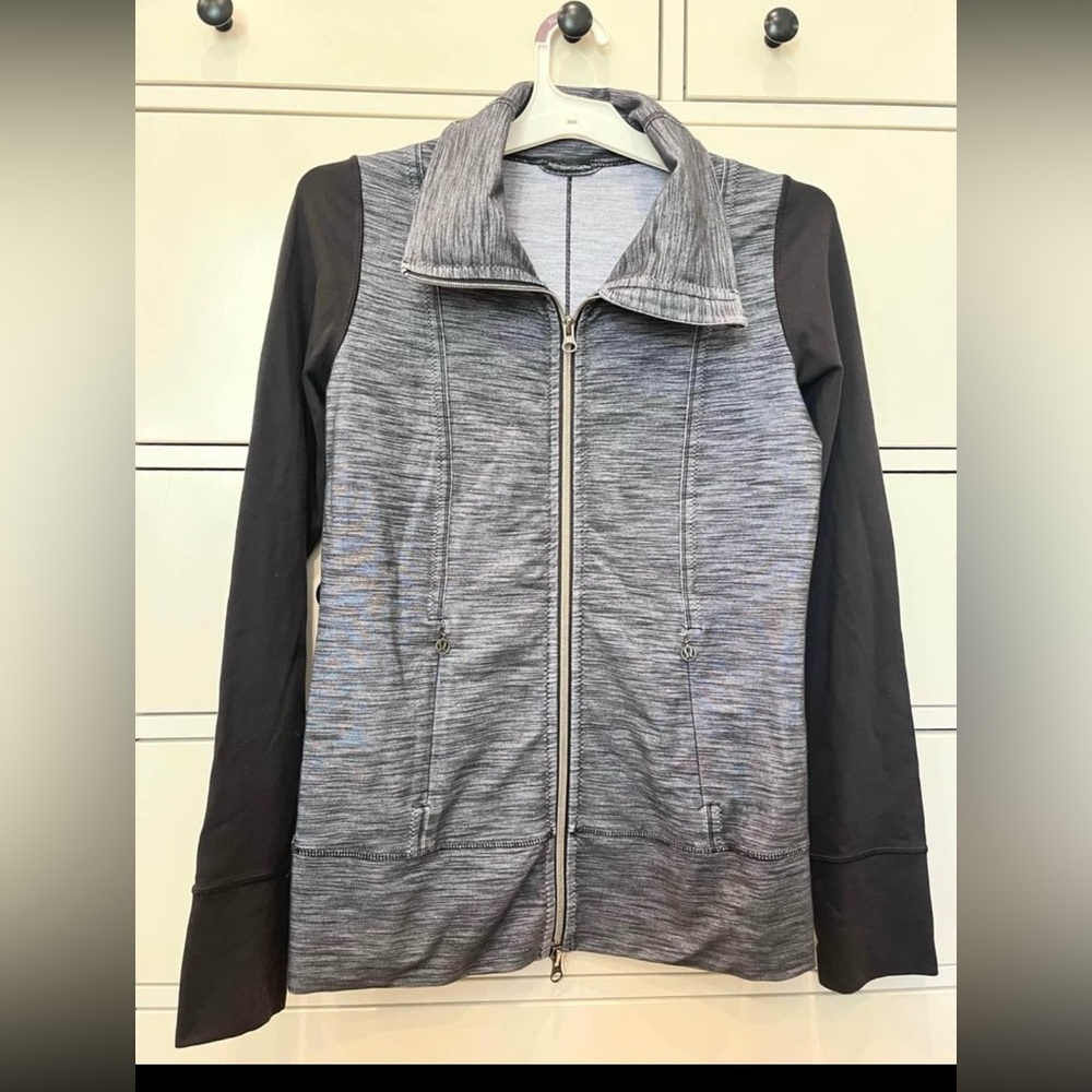 Lululemon Zip Up